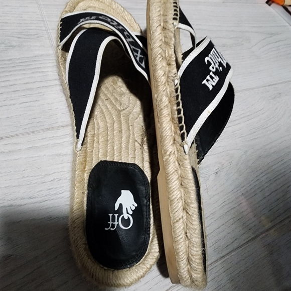 Off-White Slides - Picture 2 of 4